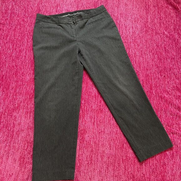 Express Editor Cropped Ankle Button Leg Pants Gray Size 12 - Picture 2 of 10
